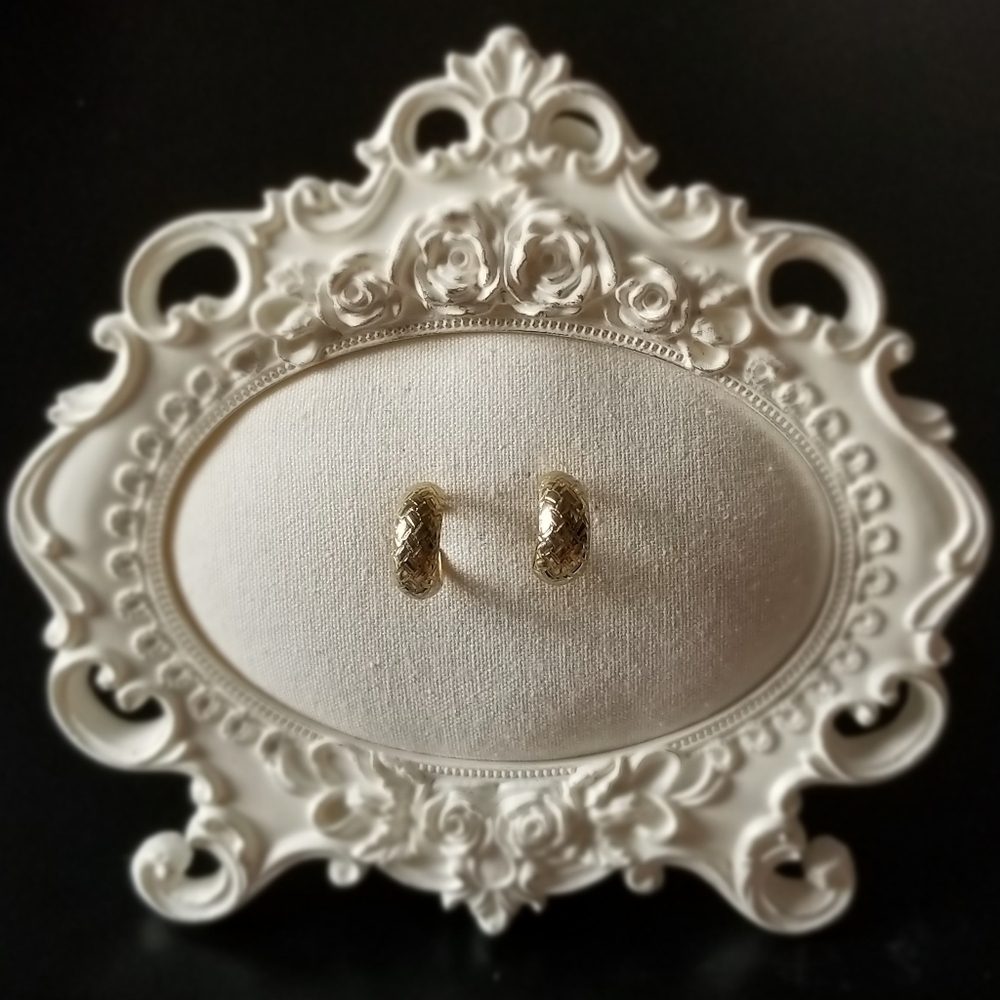 Textured Gold Tone Earrings